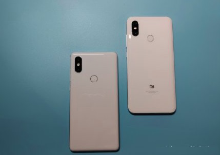 小米8和MIX2S哪個好?小米MIX2S和小米8區別對比