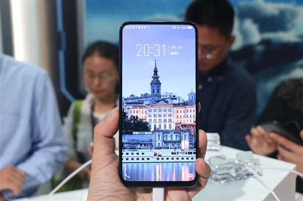 vivo NEX上手體驗:目前最酷的全面屏旗艦機