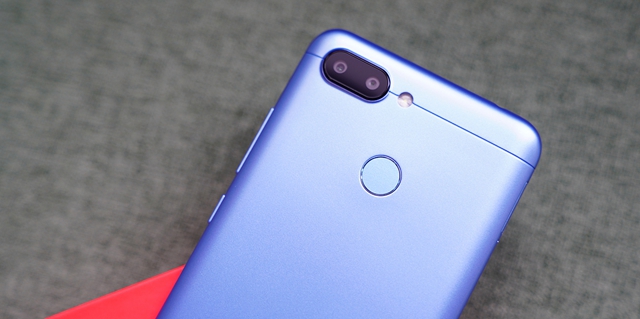 小巧全面屏手機(jī) 紅米6圖賞