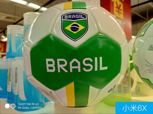 聯想Z5、小米6X、魅藍E3拍照對比評測 千元機相機對決