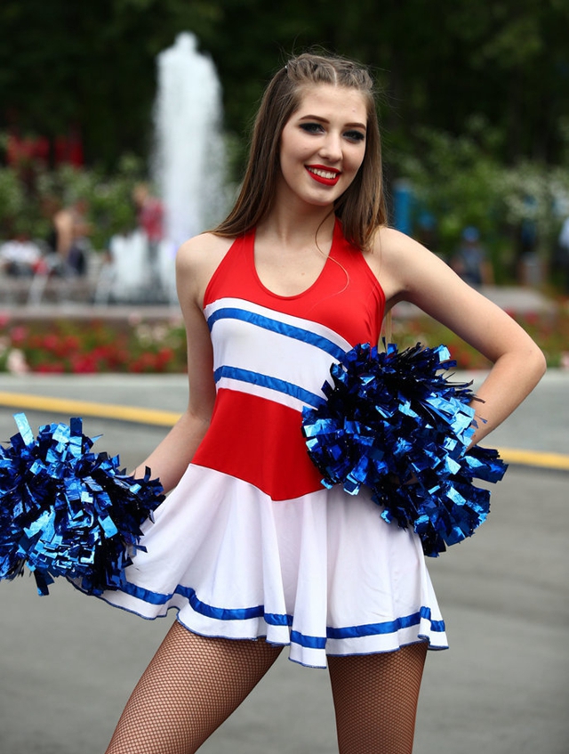 2018世界杯足球寶貝圖片 2018世界杯性感足球美女圖片大全