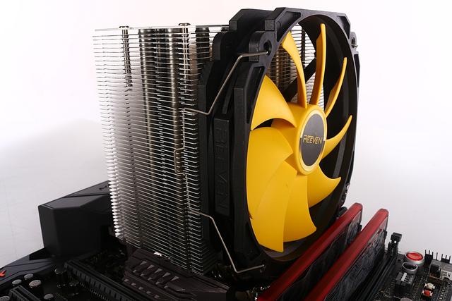 CPU散熱風(fēng)扇怎么選?選購從這幾方面入手