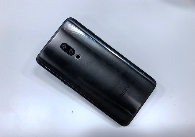 2018上半年旗艦手機(jī)有哪些 上半年發(fā)布高端艦機(jī)盤點(diǎn)