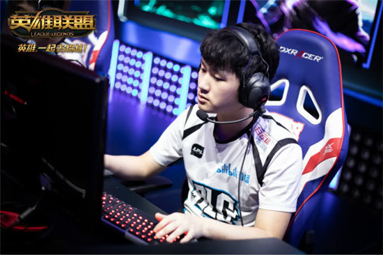 LOLLPL夏季賽8月3日首發名單公布 Yuuki和Cool新老對決