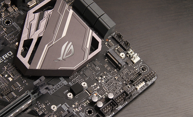 旗艦級的較量 i7-8086K和i7-8700K區別對比評測