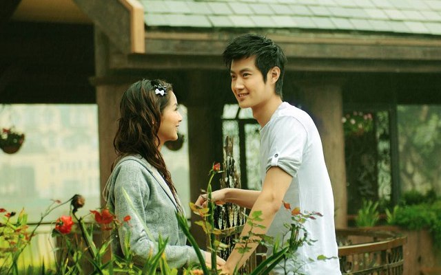 七夕情人節微信情侶個性簽名一男一女 青春開滿繁花