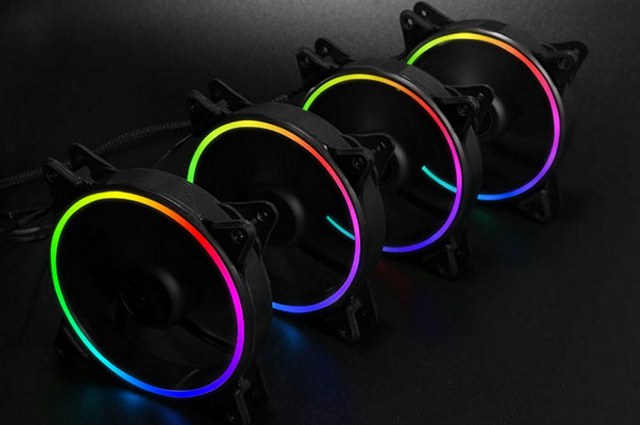 電腦機箱散熱風扇的2針、3針、4針有什么區別？