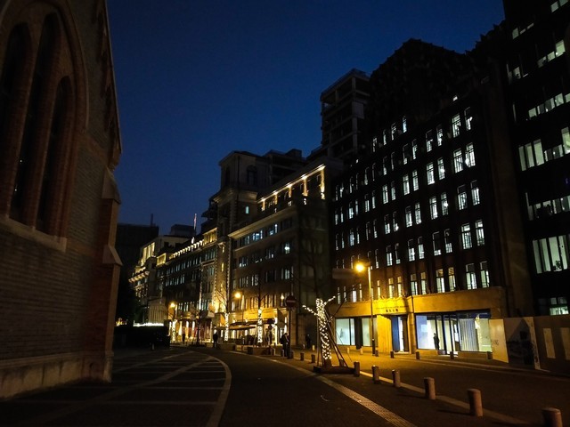 中興V9值得買嗎 中興Blade V9評(píng)測(cè)