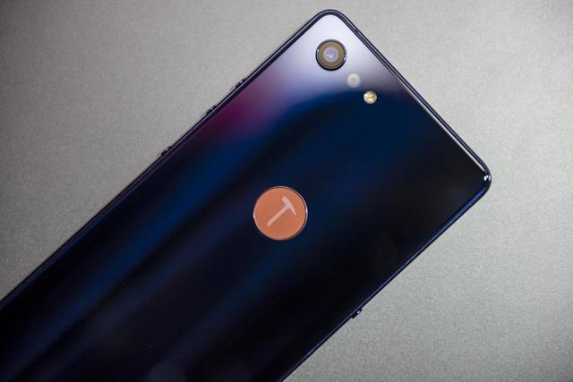 堅(jiān)果Pro2S真機(jī)圖賞 機(jī)身更加纖薄炫酷