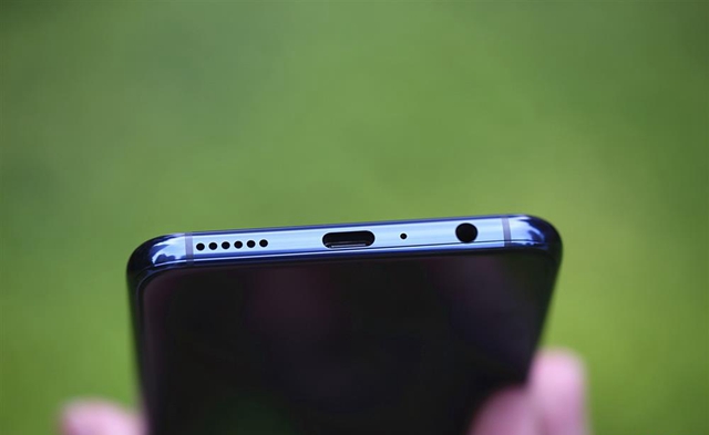 OPPO R17配置怎么樣 OPPO R17參數與開箱圖賞