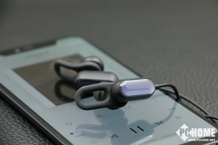 小米運動藍牙耳機青春版上手:輕盈、便捷、至真至美 小米運動藍牙耳機青春版上手:輕盈、便捷、至真至美