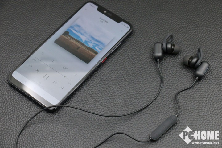 小米運(yùn)動藍(lán)牙耳機(jī)青春版上手:輕盈、便捷、至真至美 小米運(yùn)動藍(lán)牙耳機(jī)青春版上手:輕盈、便捷、至真至美