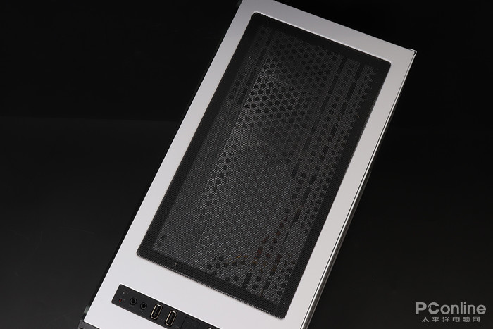 i7-8700配GTX1080游戲主機評測：次旗艦的游戲配置