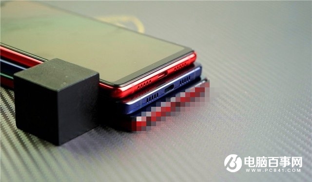 堅果Pro2s和小米8se哪個好？堅果Pro2s對比小米8se區別評測