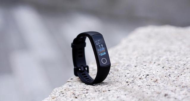 榮耀手環(huán)4怎么樣 榮耀手環(huán)4體驗(yàn)評(píng)測
