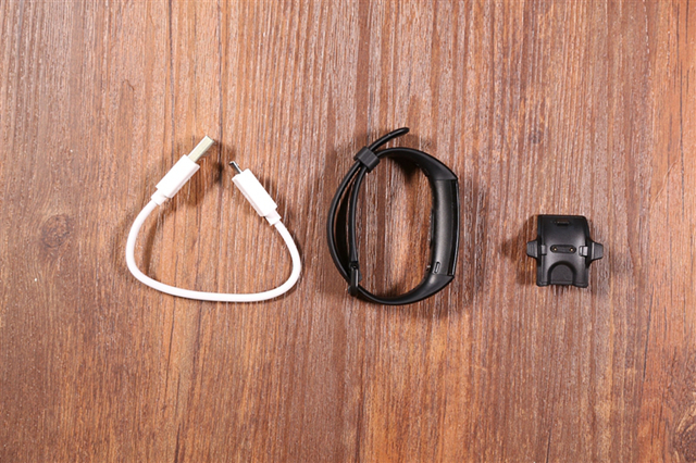 榮耀手環4評測 榮耀手環4值得買嗎？