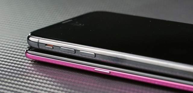 vivo X23和iPhone X哪個好?蘋果X對比vivo X23區別評測