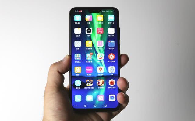 榮耀8X評測：不止驚艷屏占比 性價比令人驚喜