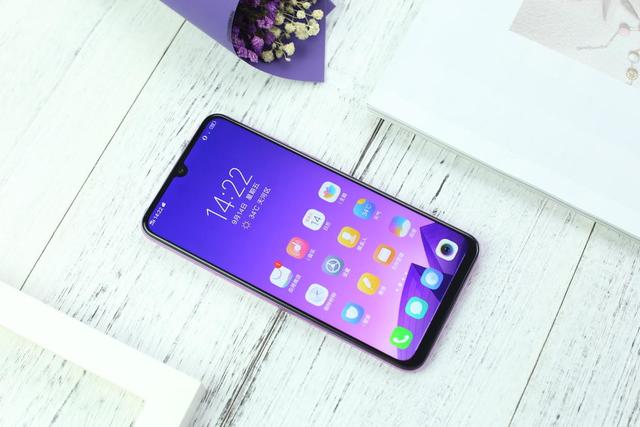vivo Y97配置參數(shù)與真機圖賞 高屏占水滴全面屏