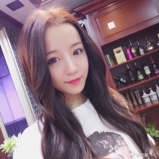 “莉哥”是誰？身價5000萬女主播被拘留：修養配不上財富