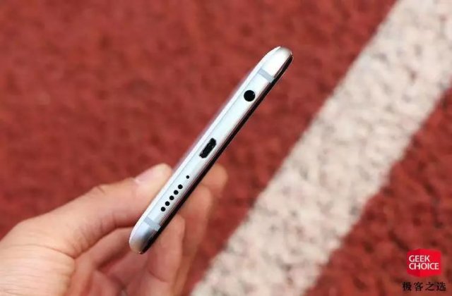 華為發布了兩款暢享系列新品,千元機有了更“大”的選擇