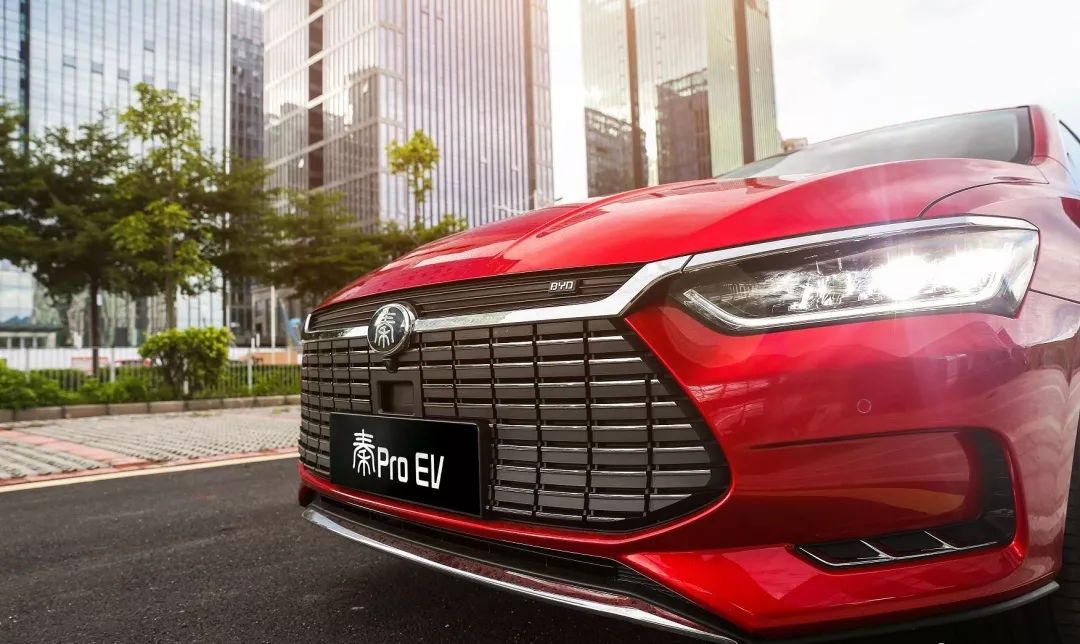 比亞迪首款家轎秦Pro EV500黑科技解密：天生強(qiáng)大