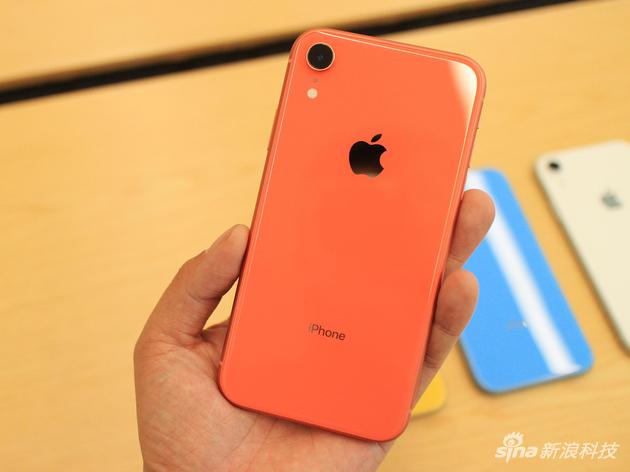 蘋果iPhone XR上手體驗：賣點可不止是色彩