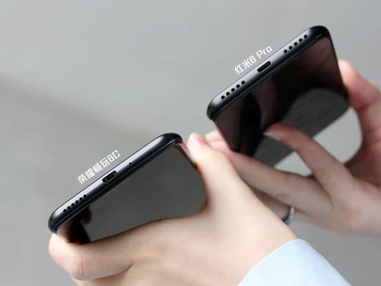 紅米6 Pro與榮耀暢玩8C對(duì)比評(píng)測(cè)：誰(shuí)是最強(qiáng)中低端手機(jī)？