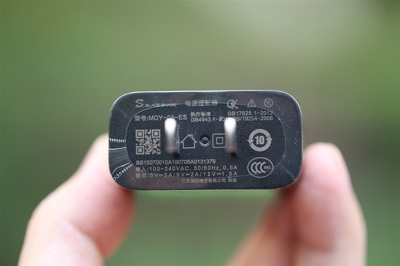 全球首款10GB內存手機!黑鯊游戲手機Helo首發評測:為手游而生