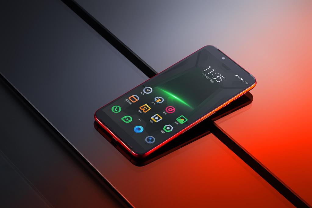 黑鯊游戲手機Helo圖賞，黑鯊helo手機有哪些優缺點呢？