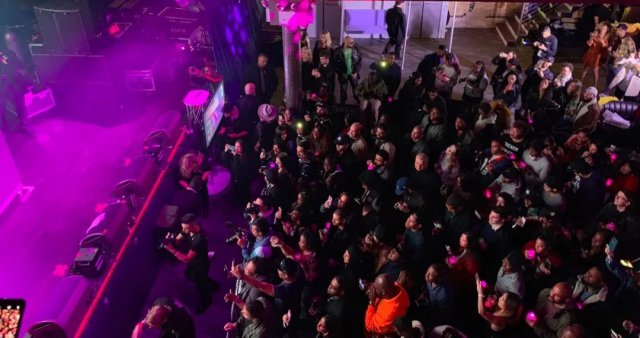 iPhone XR 是全球公認(rèn)的高性價(jià)比 iPhone？我們來看看外媒們?cè)趺凑f