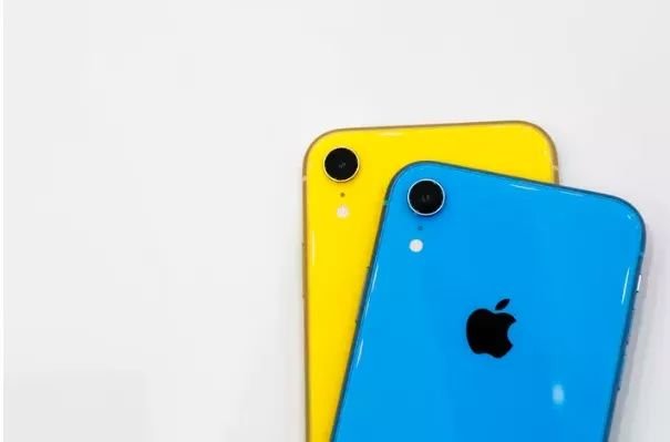 iPhone XR 是全球公認(rèn)的高性價(jià)比 iPhone？我們來看看外媒們?cè)趺凑f
