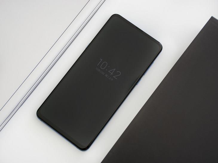 小米MIX 3上手：史上最高屏占 滑一下開啟全新世界