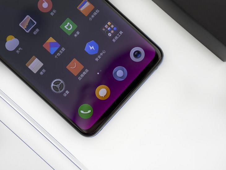 小米MIX 3上手：史上最高屏占 滑一下開啟全新世界