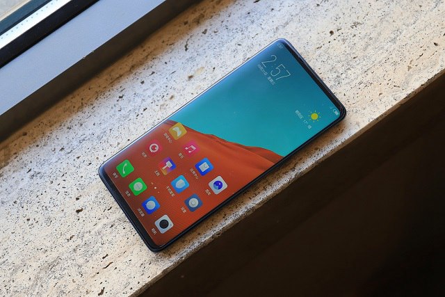 努比亞X發布：雙側指紋識別+前后雙屏幕 售價3299元起