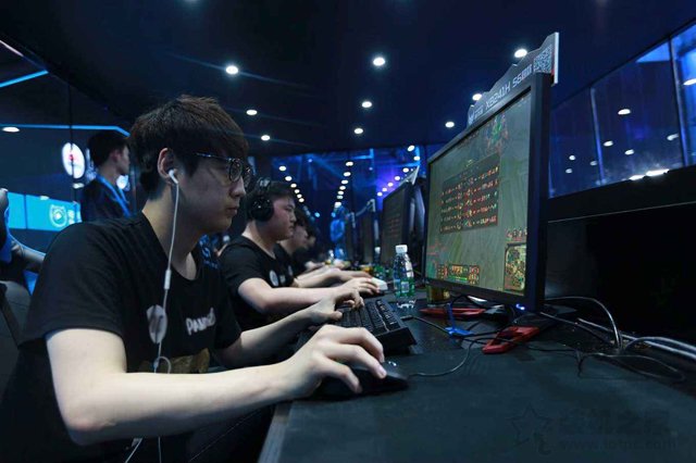 4500元銳龍R5-2600配RX580游戲電腦配置推薦 AMD中高性能3A平臺