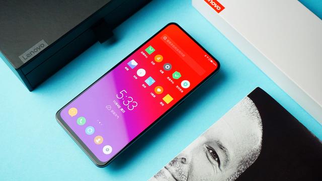 盤點2018年屏占比最大的幾款全面屏手機 哪款是你喜歡的？