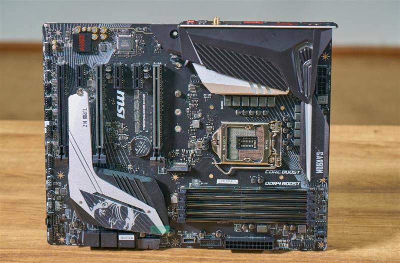 9代酷睿超頻式微！微星MPG Z390 GAMING PRO CARBON AC暗黑板主板評測：內存超頻時代到來