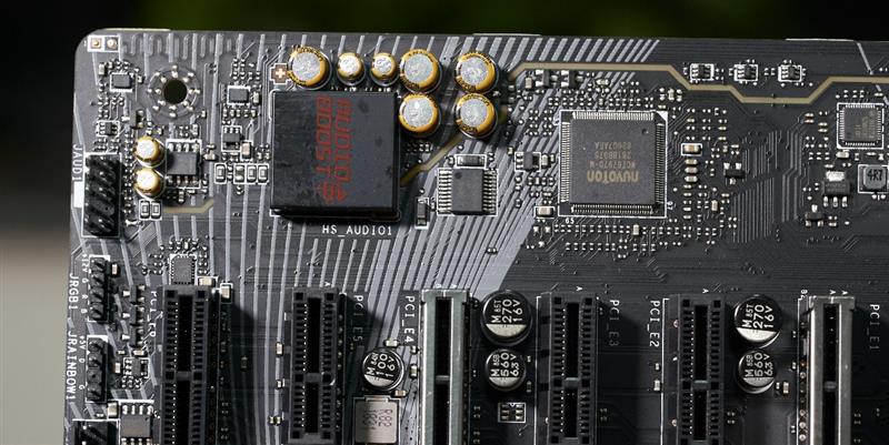 9代酷睿超頻式微！微星MPG Z390 GAMING PRO CARBON AC暗黑板主板評測：內存超頻時代到來