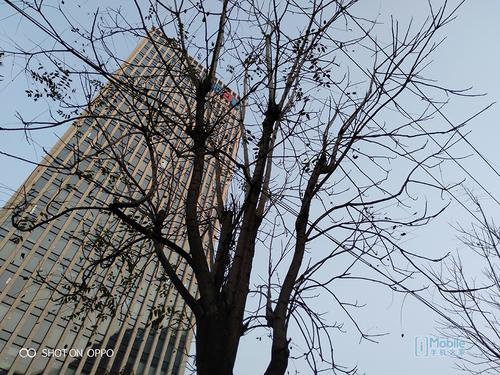 OPPO A7上手體檢:顏值與性能兼得