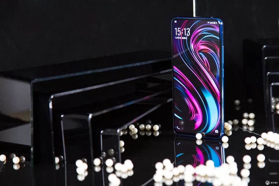 vivo NEX 雙屏版圖賞:既是實力派,也是「雙面派」