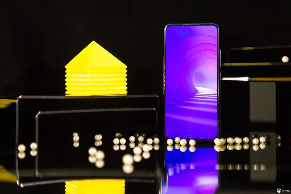 vivo NEX 雙屏版圖賞:既是實力派,也是「雙面派」