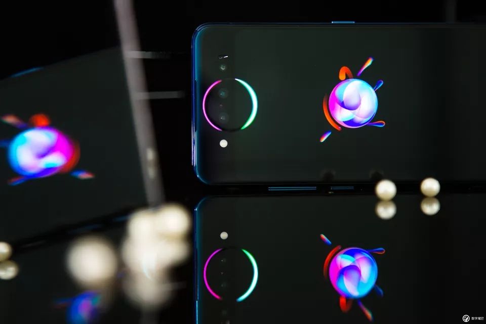 vivo NEX 雙屏版圖賞:既是實力派,也是「雙面派」