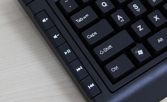 電腦shift鍵你會(huì)用嗎？關(guān)于鍵盤shift鍵的作用和11個(gè)使用技巧