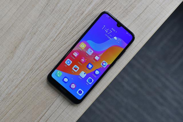 榮耀暢玩8A跑分多少？榮耀暢玩8A跑分和游戲性能測試