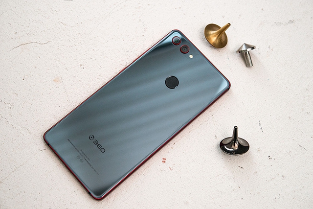 360手機N7 Pro真機圖賞