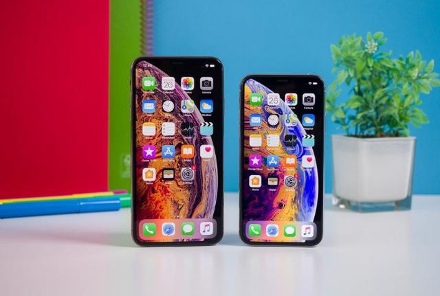 蘋果與移動(dòng)聯(lián)合定制iPhone XR，將與華為Mate20 Pro較高下