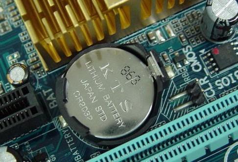 電腦主板電池怎么放電？常用的電腦主板電池放電方法