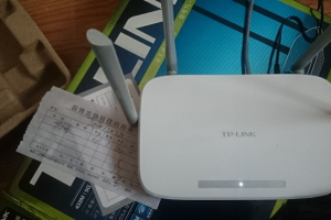 TP-link路由器 怎么設(shè)置？用手機(jī)設(shè)置四天線tp-link路由器教程圖解