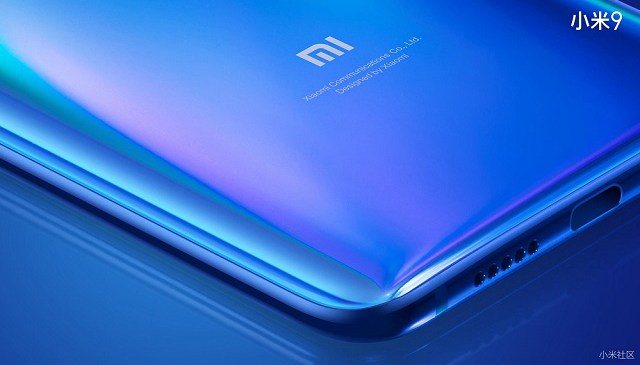 小米9真機圖賞 雷軍：無法用語言來形容小米9的好看